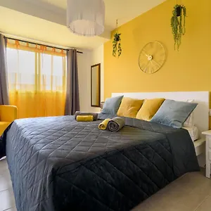 https://cozy-appartment-in-the-city-center.in-canary-islands.com